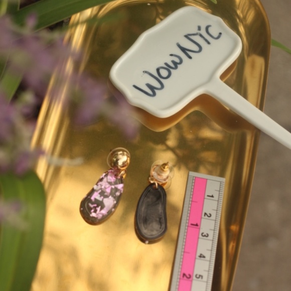 New pink Acrylic drop dangling resin Earrings - Picture 6 of 8